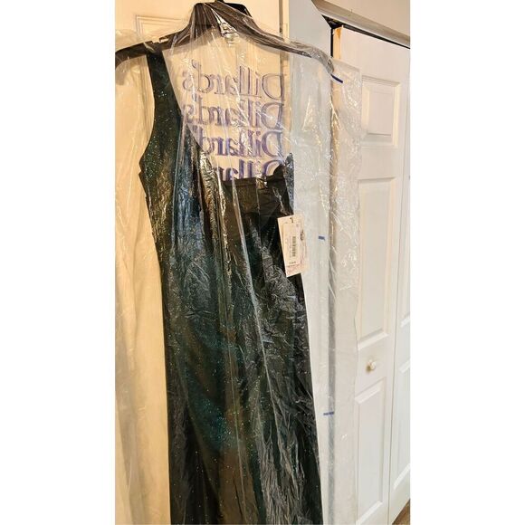 NWT Honey and Rosie  Green Sparkly One Shoulder Pleated Sideb Long Dress Prom Dr - Picture 6 of 7